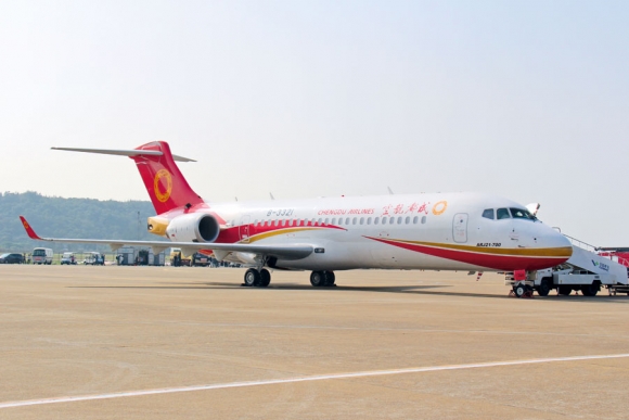 Компания COMAC намерена создать грузовую версию ARJ21-700